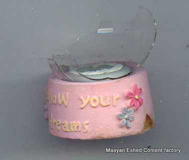 broken globe pink follow your dreams