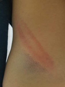 דיוקן עצמי עם מתנחלים מתוך הפייסבוק של מיכל 