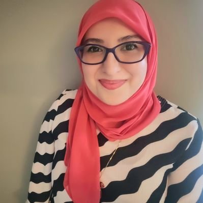 רובא אל חסאני סוציולוגית עיראקית